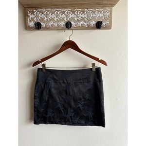 Wet Seal Floral Applique Patterned Black Mini Skirt